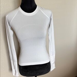 Lululemon Women's White Long Sleeve Top